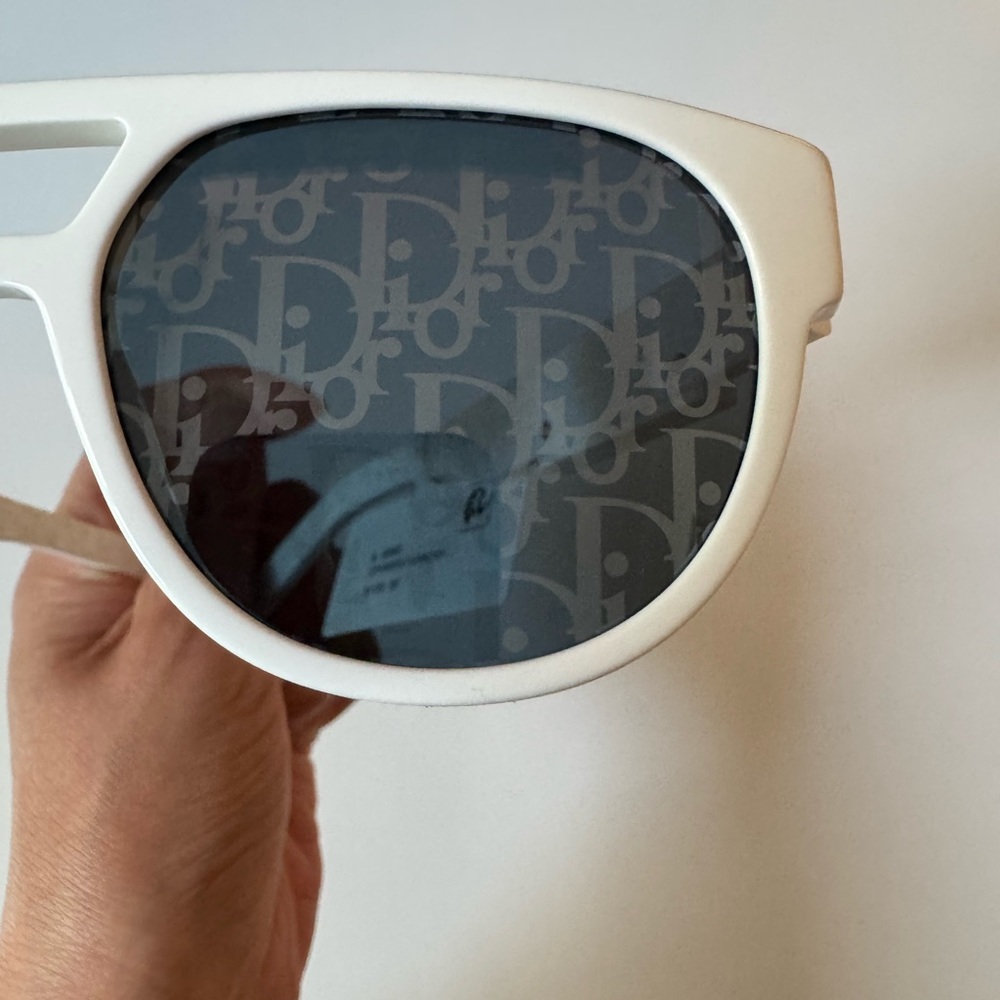 Dior Men's Dior B23 R1I White Grey Logo Mirror Lens Pilot Sunglasses 54mm-17-145 - Picture 10 of 16